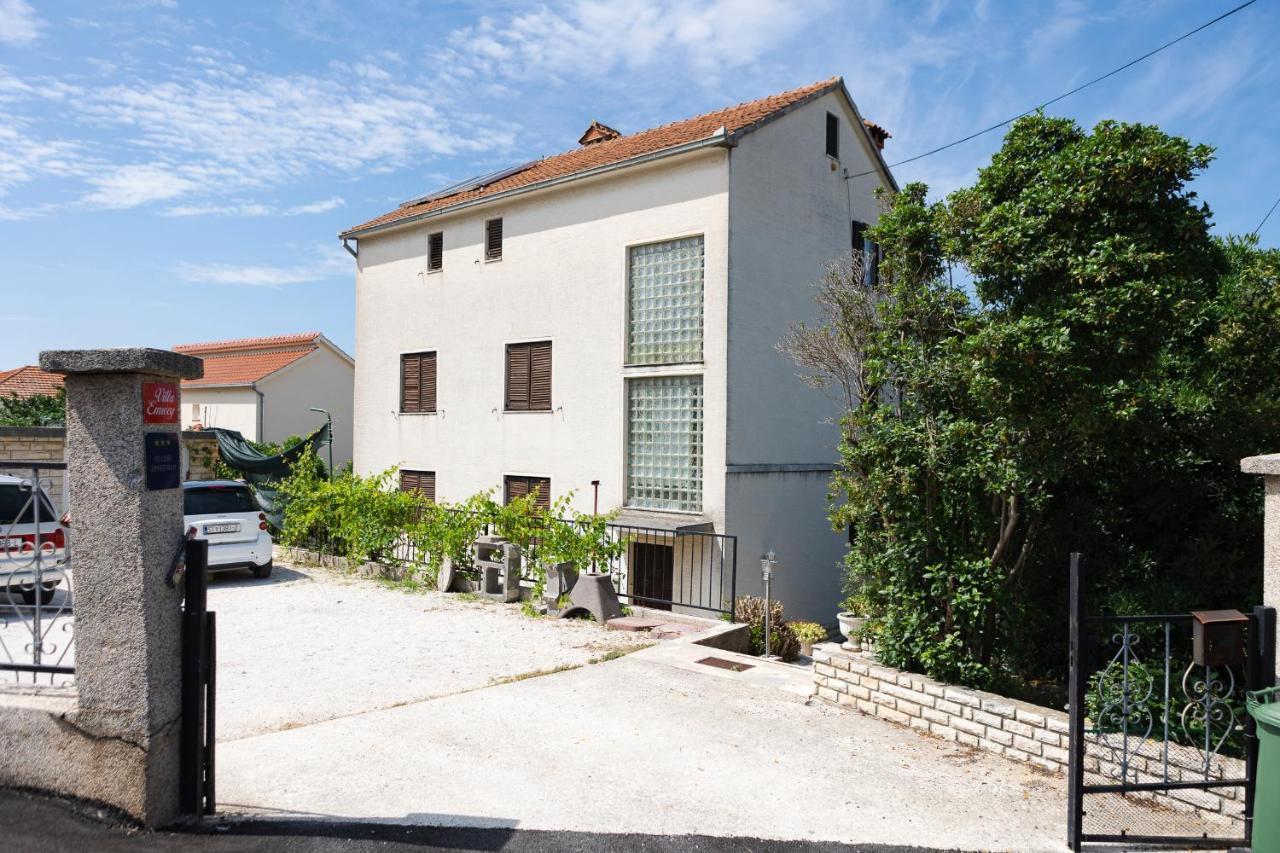 Studio-Appartements Emwey Traù Esterno foto